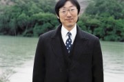 好，用户让我写一篇关于养鸡申请补贴的文章，首先得确定标题。标题要简洁明了，又能吸引读者，所以申请鸡养补贴，政策解读与养殖指南听起来不错