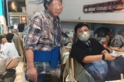 好，用户让我写一篇关于油耗申请补贴的文章，标题和内容都要写。首先，我需要确定文章的结构。标题要吸引人，可能用油耗申请补贴，如何轻松享受油价福利这样的标题，既点明了主题，又有吸引力