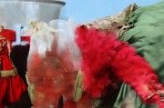 好，用户让我写一篇关于通讯补贴、餐补补贴申请的文章，标题和内容都要写。首先，我需要明确文章的结构。标题要吸引人，内容要详细且符合要求
