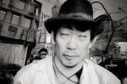 好，用户让我写一篇关于上海市稳岗补贴申请表的文章，标题和内容都要写。首先，我需要明确用户的需求。他们可能需要一篇指导性的文章，帮助他们填写或了解稳岗补贴申请表的相关信息