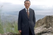 好，用户让我写一篇关于丧家补贴申请的文章，首先得确定标题。标题要吸引人，同时明确主题，所以‘丧家’补贴申请，现代家庭的生存困境与解决方案这个标题不错，既点明了主题，又暗示了问题和解决办法