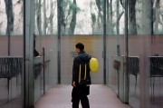 结论部分要总结前面的内容，强调武汉申请补贴的重要性，以及补贴对城市发展的长远意义。可能还要呼吁政府和社会各界的支持，共同推动武汉的重建和发展