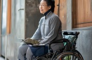 嗯，用户让我写一篇关于重残补贴申请的文章，标题和内容都要写。首先，我得理解什么是重残补贴。重残，全称应该是重度残疾人，补贴的话，可能是指政府提供的帮助，帮助他们减轻生活负担