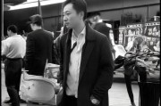 好，用户让我写一篇关于补贴哪里申请的文章，首先得确定标题。标题要简洁明了，能吸引读者，所以补贴申请指南，哪里能申请，如何申请这个标题不错，涵盖了补贴的范围和申请流程