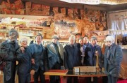 好，用户让我写一篇关于朝阳区政府补贴申请的文章，标题和内容都要写。首先，我需要确定标题，要简洁明了，能吸引读者。然后是内容，要详细说明补贴的种类、申请流程以及注意事项