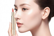2023年度网购网站化妆品十大排名，美丽好物一网打尽，2023年度网购化妆品网站排行榜，精选美丽好物盘点