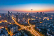 南京老网站如何实现排名优化，全方位策略解析，南京老网站SEO全面升级攻略，深度优化策略揭秘