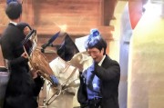 好，用户让我写一篇关于药物补贴申请的文章，标题和内容都要写。首先，我需要确定文章的结构。标题要吸引人，可能用‘药惠工程’助力健康中国，申请药物补贴的你别错过！这样既点明主题，又有行动号召