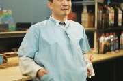好，用户让我写一篇关于烈日下工作人员补贴申请的文章，首先得确定标题。标题要简洁明了，又能吸引人，所以烈日当空，工作人员补贴申请的必要性与解决方案听起来不错