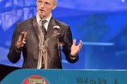 好，用户让我写一篇关于契税补贴申请的文章，标题和内容都要写。首先，我需要确定标题，要简洁明了，又能吸引读者。然后是内容，不少于854个字，得涵盖补贴的基本信息、申请条件、流程以及注意事项