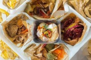 好，用户让我写一篇关于申请食宿补贴的文章，标题和内容都要写。首先，我需要确定标题，要吸引人又明确。考虑到食宿补贴，可能用申请食宿补贴，如何高效完成申请流程这样的标题，既说明了主题，又点出了关键点