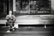 好，用户让我写一篇关于四川绵阳市消费补贴申请的文章，标题和内容都要写。首先，我需要确定标题，要简洁明了，又能吸引读者。然后是内容，不少于957个字，得涵盖补贴的种类、申请流程、注意事项等