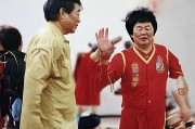 好，用户让我写一篇关于鞍山申请租房补贴的文章，标题和内容都要写。首先，我需要确定标题，要简洁明了，又能吸引人。可能用鞍山市租房补贴申请指南这样的标题，既点明了主题，又说明了用途