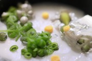 好，用户让我写一篇关于钟祥申请大学生补贴政策的文章，标题和内容都要写。首先，我需要确定标题，要简洁明了，又能吸引人。钟祥可能是一个地方，所以标题可以是钟祥，大学生申请补贴政策的指南与解读