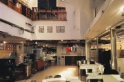 好，用户让我写一篇关于向谁申请补贴的文章，先写标题，再写内容，内容不少于920字。首先，我需要确定文章的主题和结构。补贴申请通常涉及政府、企业或个人，所以可能需要涵盖多个方面