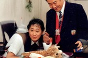好，用户让我写一篇关于展览申请补贴的文章，标题和内容都要写。首先，我需要确定标题，要简洁明了，又能吸引人。可能用申请展览补贴，如何为文化活动提供支持这样的标题，既点明了主题，又说明了目的