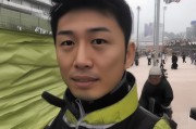好，用户让我写一篇关于申请补贴老人的文章，标题和内容都要写。首先，我需要确定标题，要吸引人又明确。考虑到主题是申请补贴，可能用申请补贴老人，政策解读与申请指南这样的标题比较合适