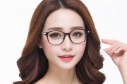 全国批发眼镜的网站排名揭秘，选购好镜，从选择优质批发平台开始，揭秘全国眼镜批发网站排行，优质批发平台助力选购好镜