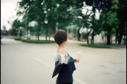 好，用户让我写一篇关于死亡困难申请补贴的文章，首先得确定标题。标题要简洁明了，又能吸引读者，所以‘死亡’困难申请补贴，社会支持与情感关怀的缺失这个标题不错，涵盖了主题和问题所在