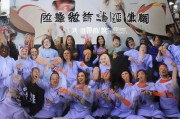 好，用户让我写一篇关于医师申请补贴的文章，标题和内容都要写。首先，我需要确定标题，要简洁明了，又能吸引读者。然后是文章内容，不少于912个字，内容要涵盖补贴申请的重要性、流程、所需材料以及注意事项等