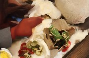 好，用户让我写一篇关于独生子女异地补贴申请的文章，首先得确定标题。标题要简洁明了，能吸引读者，所以独生子女异地补贴申请指南，政策解读与申请技巧听起来不错