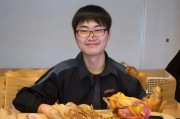 好，用户让我写一篇关于申请科室补贴的文章，标题和内容都要写。首先，我需要确定文章的结构。标题要吸引人，可能用一些激励性的词汇，比如申请科室补贴，开启职业发展新篇章之类的
