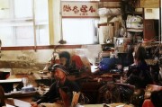 好，用户让我写一篇关于商业险能申请住房补贴吗的文章，先写标题，再写内容，内容不少于918个字。首先，我需要明确商业险和住房补贴之间的关系，了解哪些商业险可以申请住房补贴，以及具体的申请流程和所需材料