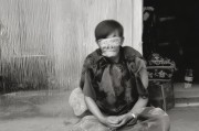 好，用户让我写一篇关于为残疾人申请补贴宣传的文章，标题和内容都要写。首先，我需要确定标题，要吸引人，同时明确主题。比如点亮生活，温暖未来—残疾人补贴申请指南这样的标题，既点明了主题，又有号召力