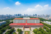 柳州中考成绩排名网站，揭秘柳州中考成绩分布与名校录取情况，柳州中考成绩揭秘，分布分析与名校录取一览