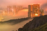 好，用户让我写一篇关于法院补贴申请的文章，标题和内容都要写。首先，我需要确定文章的结构。标题要吸引人，可能用法院补贴申请指南，如何高效申请法律援助这样的标题，既说明了主题，又让人觉得实用