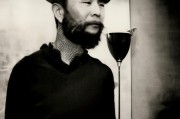 好，用户让我写一篇关于申请疫苗补贴的文章，标题和内容都要写。首先，我需要确定标题，要吸引人又明确。然后是内容，不少于918个字，得涵盖疫苗补贴的各个方面，比如政策、申请流程、好处等