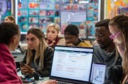 Navigating the World of Online Sign-Ups:How to Register in English