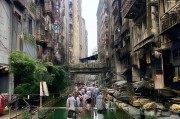 方面，要简洁明了，能够吸引读者。比如2023年优选补贴申请指南，助力企业与个人发展这样的标题，既涵盖了补贴的范围，也说明了适用对象