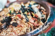 好，用户让我写一篇关于补贴申请喜报的文章，标题和内容都要写。首先，我需要明确用户的需求。看起来用户可能是在写公司或者个人的补贴申请结果，所以喜报应该正式一些，但也要有激励性