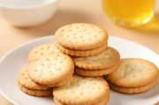 低卡零食网站排名，盘点2023最受欢迎的健康美味零食平台，2023年度最受欢迎低卡零食网站排行榜揭晓