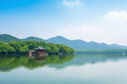 西湖区网站排名优化公司，助力企业互联网营销新突破，西湖区专业网站排名优化服务，助力企业互联网营销飞跃